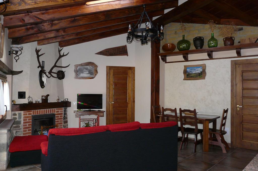 Apartamentos La Condesa Valmeo 객실 사진