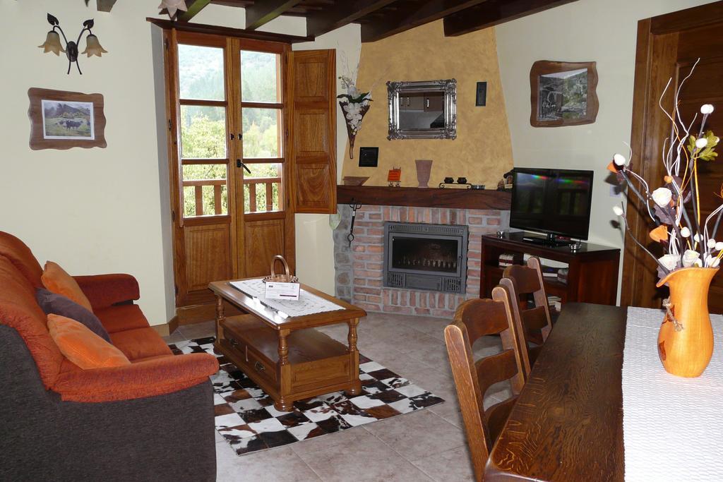 Apartamentos La Condesa Valmeo 외부 사진
