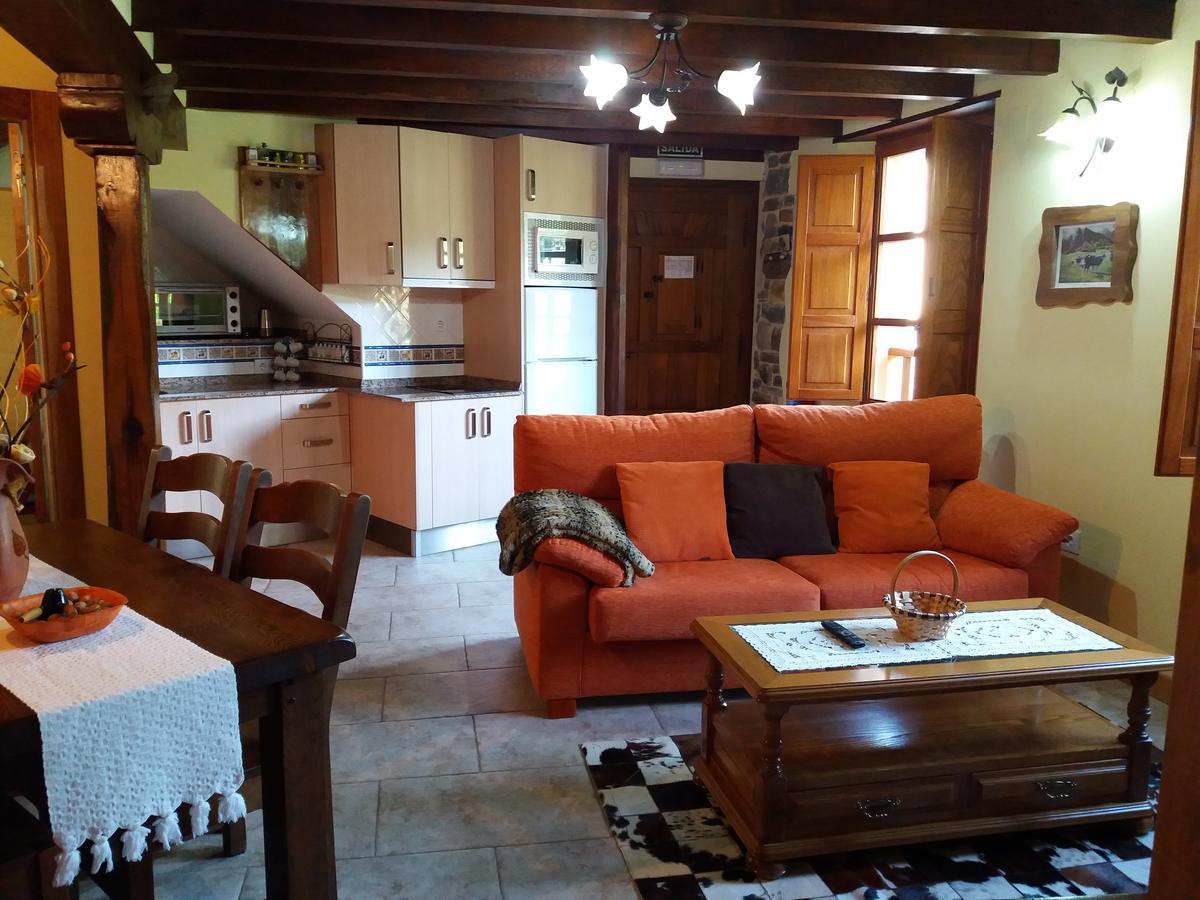 Apartamentos La Condesa Valmeo 외부 사진