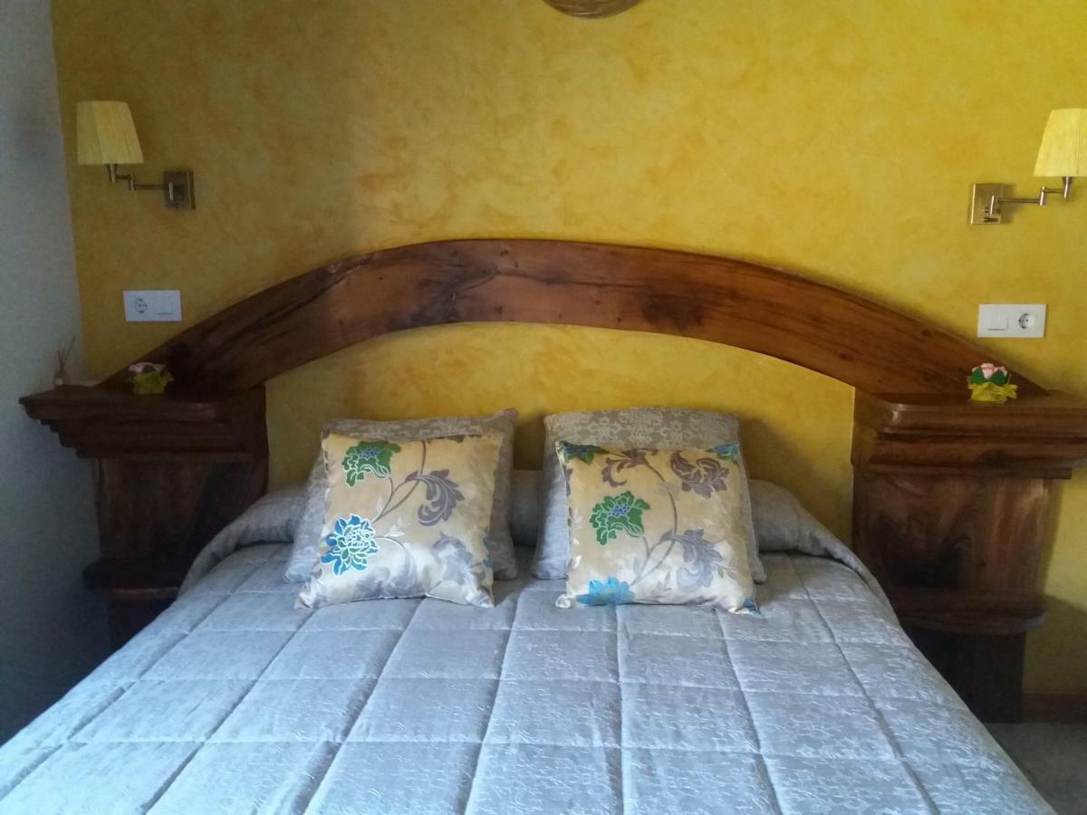 Apartamentos La Condesa Valmeo 외부 사진